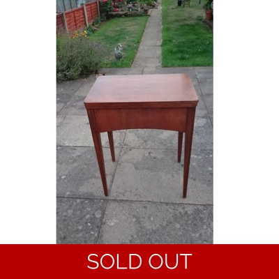 Singer machine sewing table title=